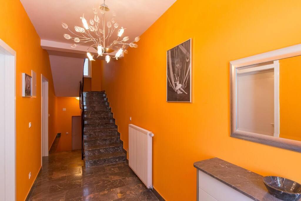 אומיסאליי Villa Ajda - Green Room מראה חיצוני תמונה